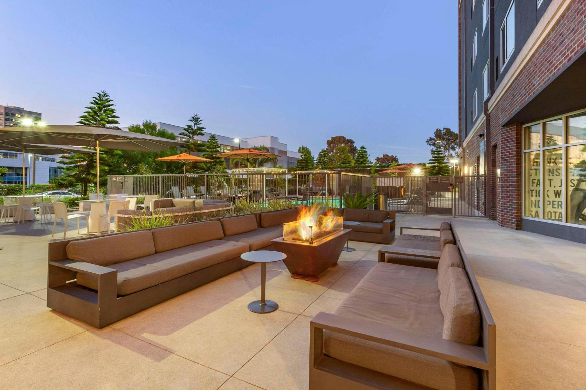 Cambria Hotel Lax El Segundo Exterior photo