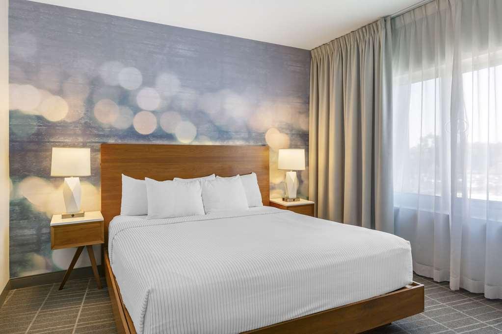 Cambria Hotel Lax El Segundo Room photo