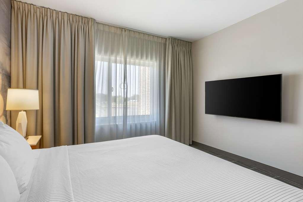 Cambria Hotel Lax El Segundo Room photo